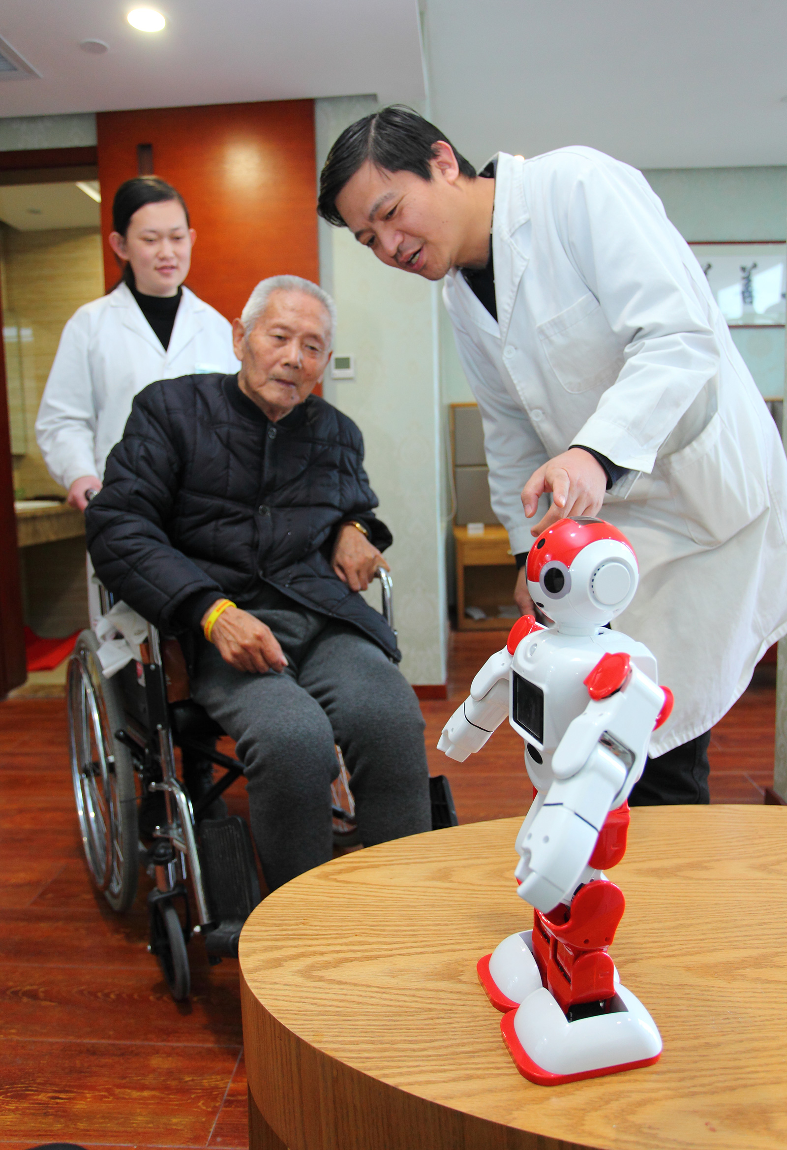 中国尊龙集团