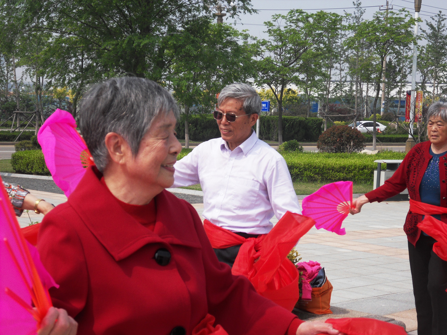 中国尊龙集团