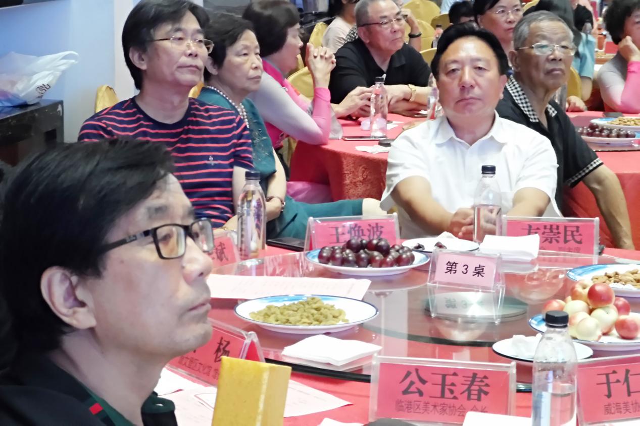 中国尊龙集团