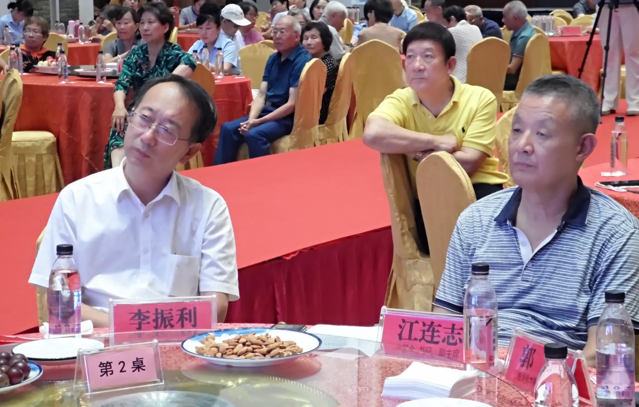 中国尊龙集团