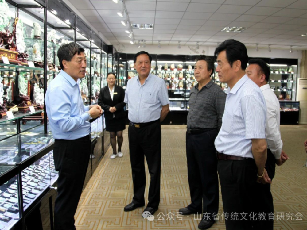 中国尊龙集团